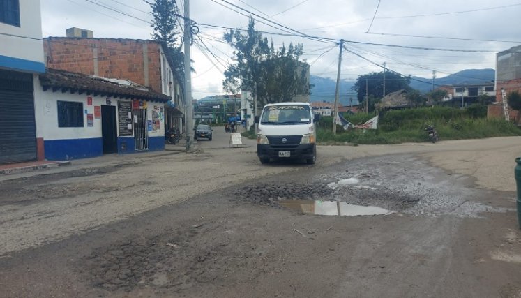 Luego de una larga espera por fin se recupera una de las vías de acceso a Ocaña.