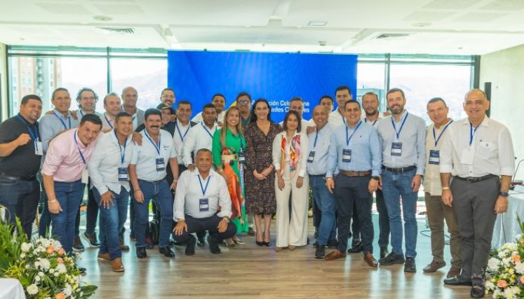 Los alcaldes electos se reunieron con la directora de Prosperidad Social, Laura Sarabia.(Foto cortesía