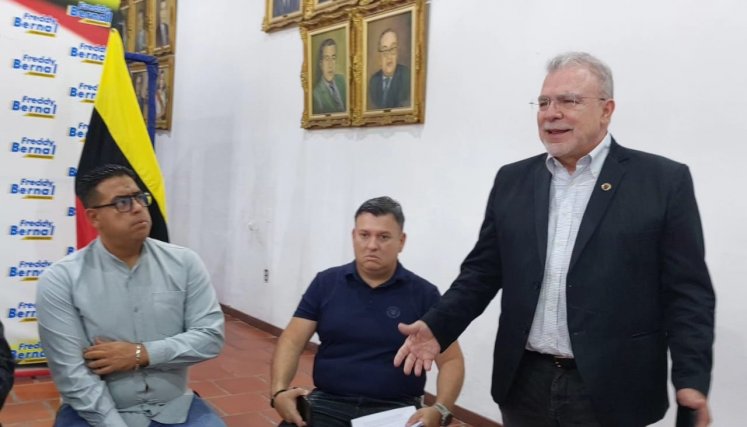 La reunión se llevó a cabo el pasado jueves.  /Foto: Cortesía / La Opinión