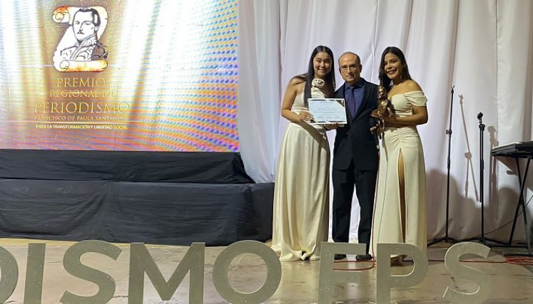 La UFPS seccional Ocaña entregó los premios de periodismo ‘Tejiendo sueños de paz’./ Foto: Cortesía