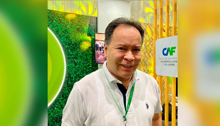 William Villamizar presenta propuestas a director del CAF