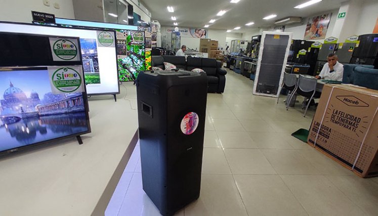 La disposición de los consumidores a comprar bienes durables se ubicó en -31,5%, de acuerdo con el informe de Fedesarrollo. / Foto: Archivo