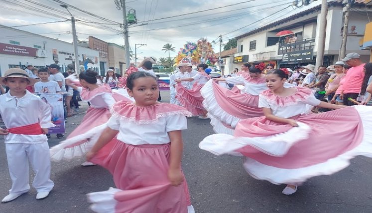 En pleno furor se encuentra las fiestas de carnaval en Ocaña. /Fotos: cortesía