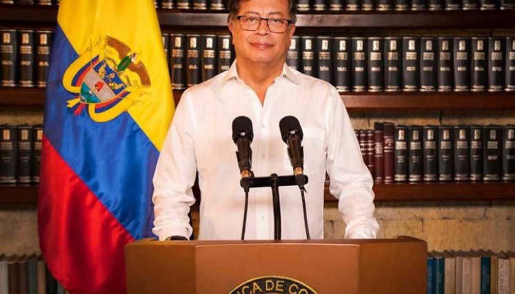 PRESIDENTE PETRO