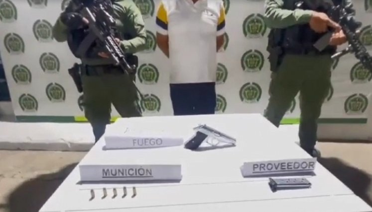 CAPTURADO POR PORTE DE ARMAS