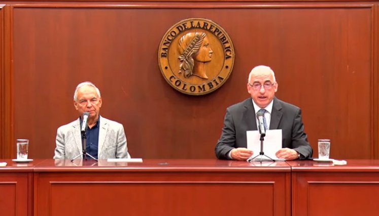 El ministro Ricardo Bonilla y el gerente del banco, Leonardo Villar./Foto Banrep
