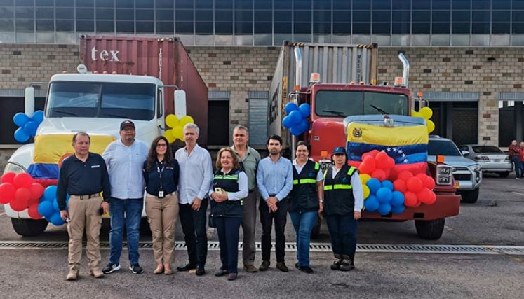 El 11 de enero de 2023 cruzaron los primeros camiones de carga por el puente internacional Atanasio Girardot./Foto Archivo