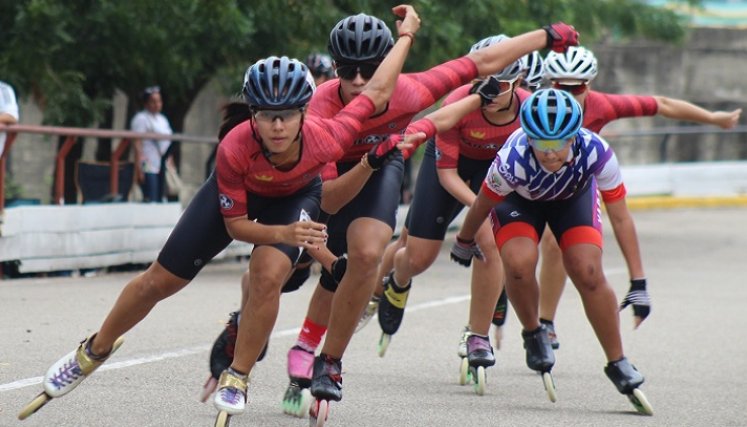 Con buenas emociones se vivió la válida de patinaje.