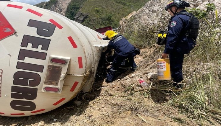 Los propietarios de las estaciones minoristas acusan la posición dominante que desde 2010 ejercen sobre el plan de abastecimiento de los hidrocarburos para Norte de Santander./Fotos La Opinión.