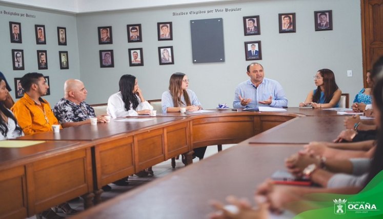 En Ocaña se desarrollan mesas de trabajo para impulsar la elaboración del Plan de Desarrollo Comunal./ Foto: Cortesía.