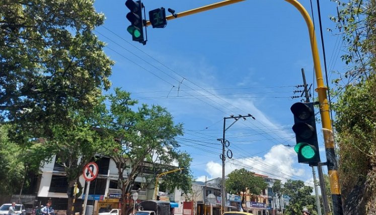 El secretario de Movilidad adelanta un estudio para la instalación de cámaras y así castigar a los infractores./ Foto: Archivo