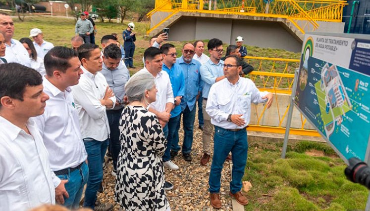 Los alcaldes de Cúcuta, Los Patios y Villa del Rosario acompañaron a la ministra de Vivienda, Catalina Velasco, en un recorrido por las obras./ Foto Cortesía