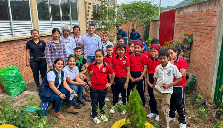 Niños participaron de jornada ambiental en Atalaya