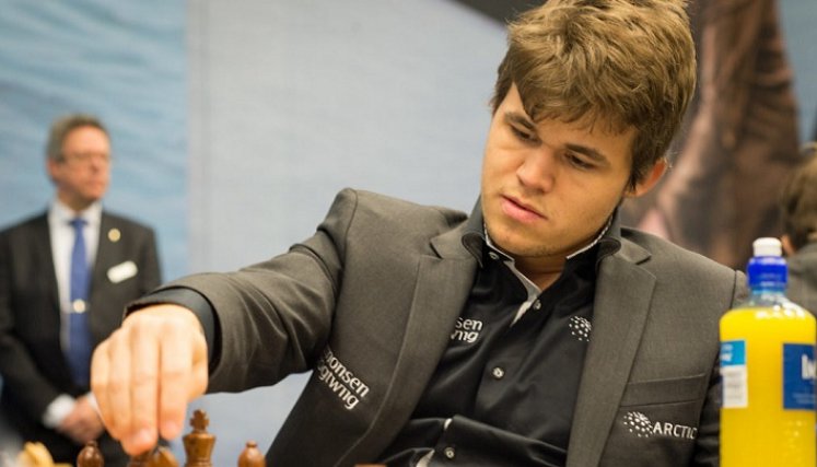 Magnus Carlsen, mejor jugador de ajedrez de la última década.