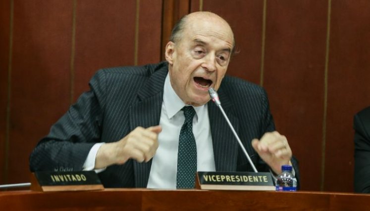 Canciller de Colombia, Álvaro Leyva