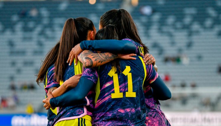 Linda Caicedo, Selección Colombia femenina y Alex Morgan