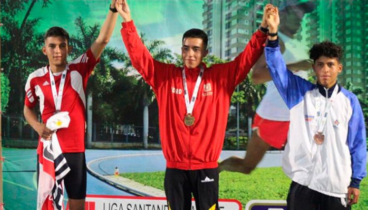 Ronald Casas, primero de izquierda a derecha, aportó una plata para Norte de Santander. 