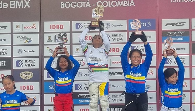 La bicicrosista cucuteña Camila de La Hoz nuevamente se destacó en las competencias de BMX.