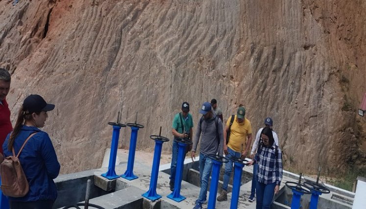 En Ocaña se adoptan mecanismos para garantizar el consumo de agua potable en el sector rural./ Foto: Cortesía