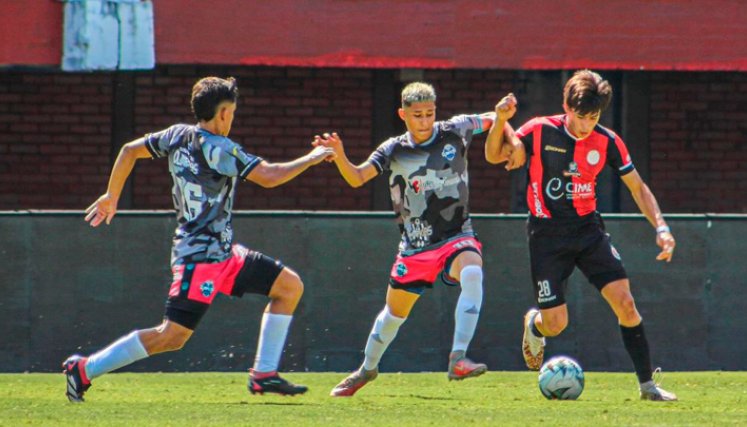 Andriu Leal, lateral derecho del Cúcuta Deportivo.