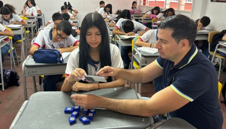 Profesor Eduardo Esteban Pérez León. / Foto: Cortesía / La Opinión