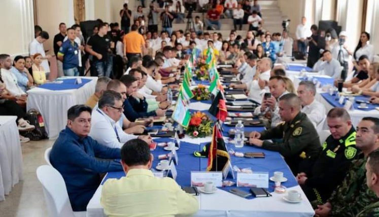 Alcaldes del departamento tuvieron mega sesión de trabajo con el goobernador de Norte de Santander. 