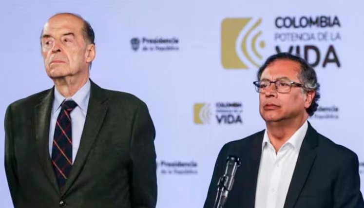 Álvaro Leyva y Gustavo Petro 