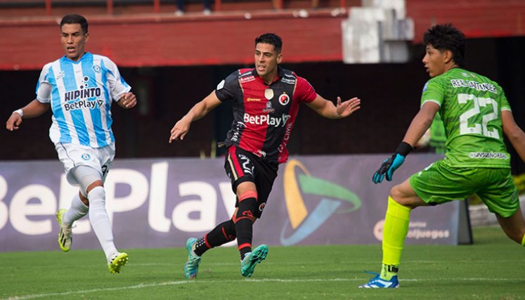 Mauricio Duarte, lateral izquierdo del Cúcuta Deportivo 2024. 
