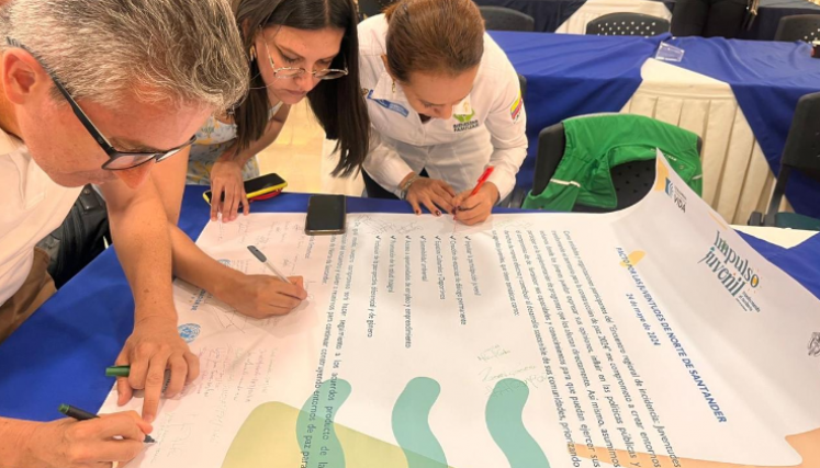 Tras un productivo encuentro, jóvenes e instituciones locales, regionales y nacionales, se comprometieron a la transformación del departamento.