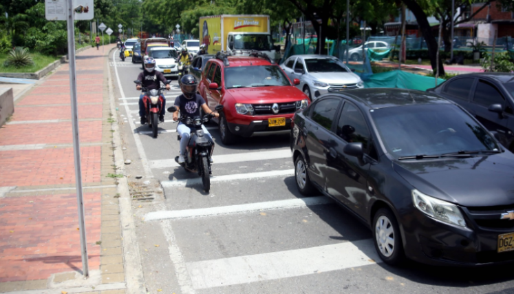 REDUCTORES DE VELOCIDAD EN EL MALECON