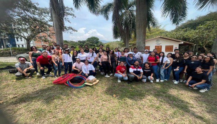 Con este tipo de iniciativas se busca generar conciencia ambiental en toda la comunidad universitaria./ Foto: Cortesía