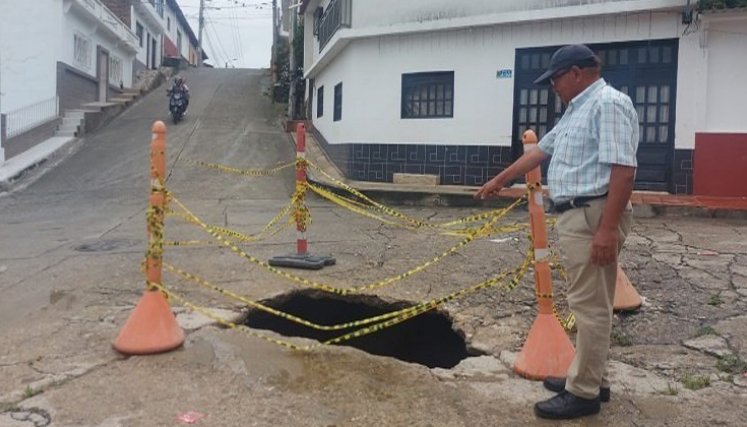 Calles de Ocaña se están hundiendo por el abandono