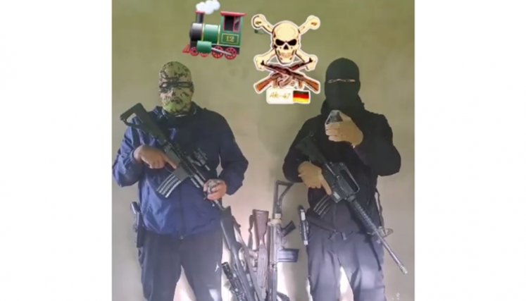 Los Ak47 amenazan a los cambistas