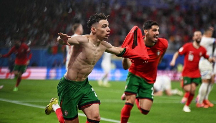 Francisco Conceicao marcó el gol de la victoria de Portugal sobre la República Checa.