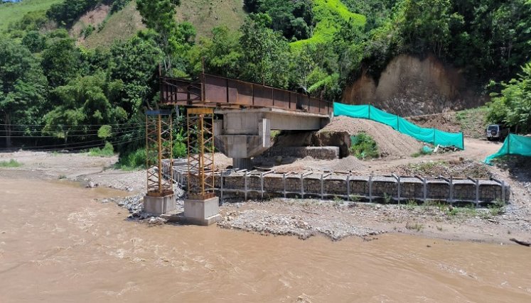 Después de muchas luchas sociales por fin llega a la fase final la ejecución del puente peatonal en el corregimiento El Aserrío de Teorama./ Foto cortesía