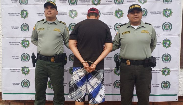 El hombre fue detenido cuando se disponía a viajar. 