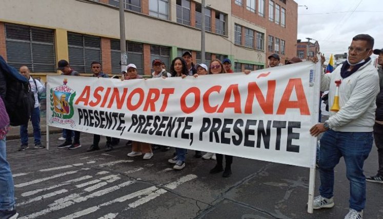 Desde el 12 de junio, los docentes anunciaron que estarían en paro indefinido. Esta fue parte de la marcha en Bogotá. / Foto: Cortesía / La Opinión 