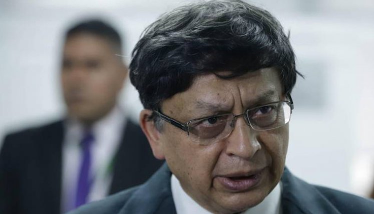 Durante varias horas, el fiscal Hernando Barreto, coordinador de fiscales delegados ante la Corte Suprema de Justicia, recibió la ampliación de denuncia del magistrado Ibáñez sobre las interceptaciones ilegales.