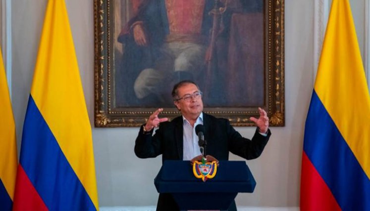El presidente respondió acerca de la reelección y constituyente 
