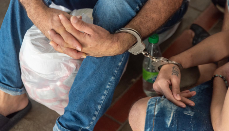 Evaluarán estado de salud de privados de libertad en estaciones policiales.