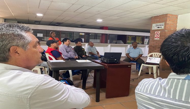 Campañas pedagógicas se adelantan en Ocaña para crear conciencia entre conductores y peatones. /Foto: Cortesía