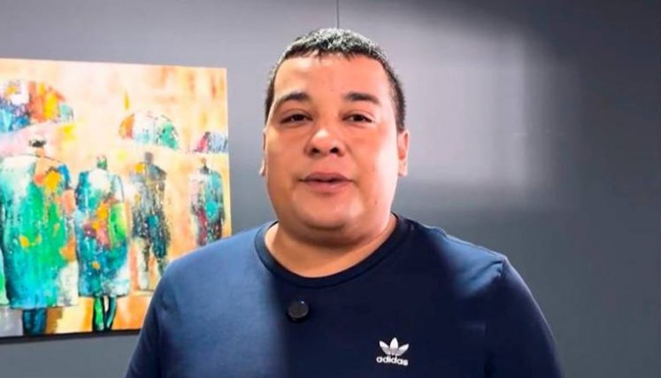 Sebastián Luna, el aficionadop del Bucaramangs que quitó la medalla a jugador del equipo
