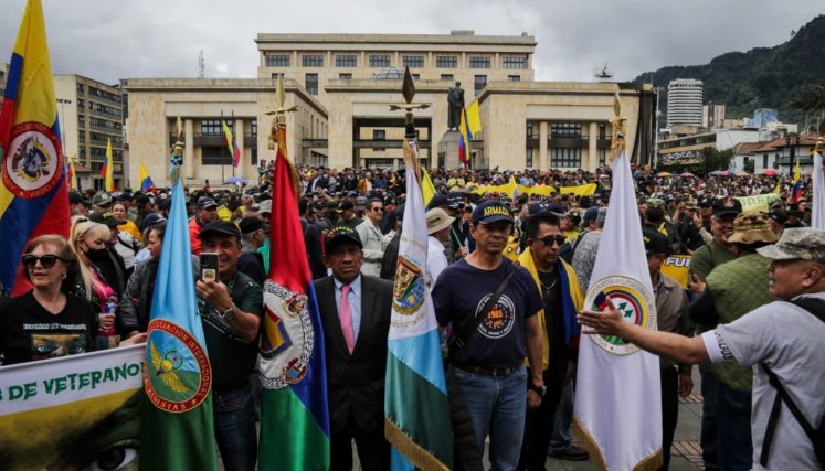 Veteranos de la Policía y el Ejército