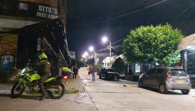 El dueño de un negocio de comidas rápidas fue víctima de la delincuencia.
