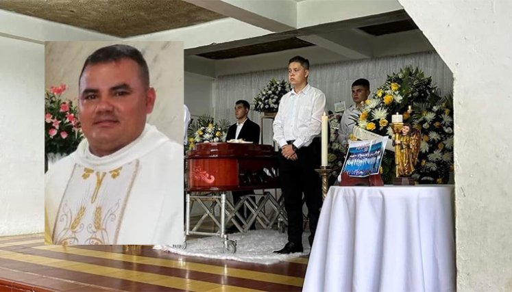 sacerdote-ocaña