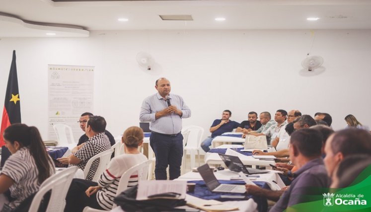 En Ocaña se suscribe un pacto educativo para generar entornos seguros de sana convivencia./ Foto: Cortesía