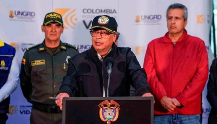 Una citación a declarar al presidente y la aparición de nuevos chats entre el ministro Bonilla y un asesor presidencial de Laura Sarabia. 