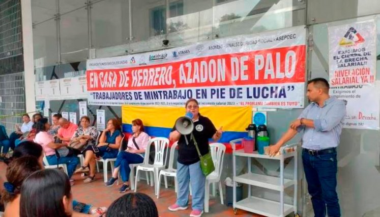 Huelga Mintrabajo