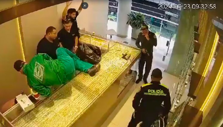 Robo joyería 