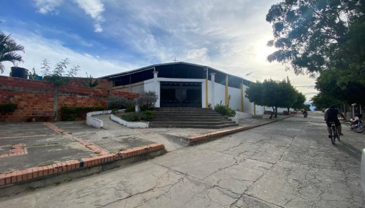 La parroquia San Isidro Labrador ha tenido varias remodelaciones en su infraestructura. / Foto: Nicolás Mojica.
